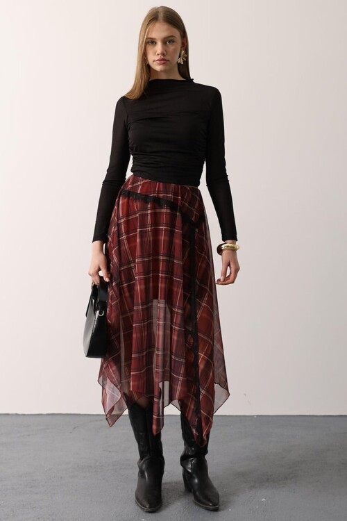 Ekoseli Asimetrik Kesim Dantelli Etek