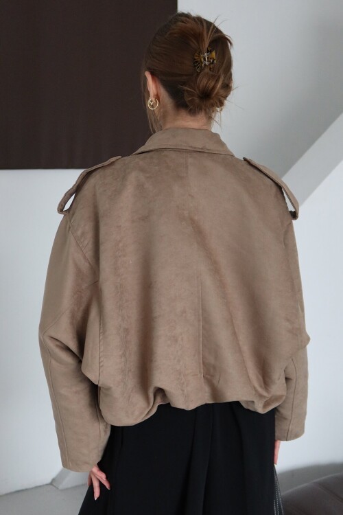 Fermuar Kapamalı Kemer Detaylı Ceket