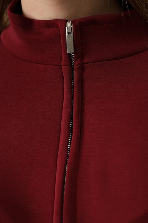 Fermuarlı Kemer Detaylı Dik Yaka Bluz