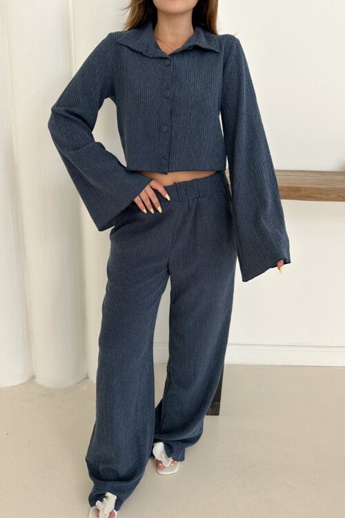 Geniş Kol Crop Gömlek Ve Beli Lastikli Pantolon Fitilli Takım