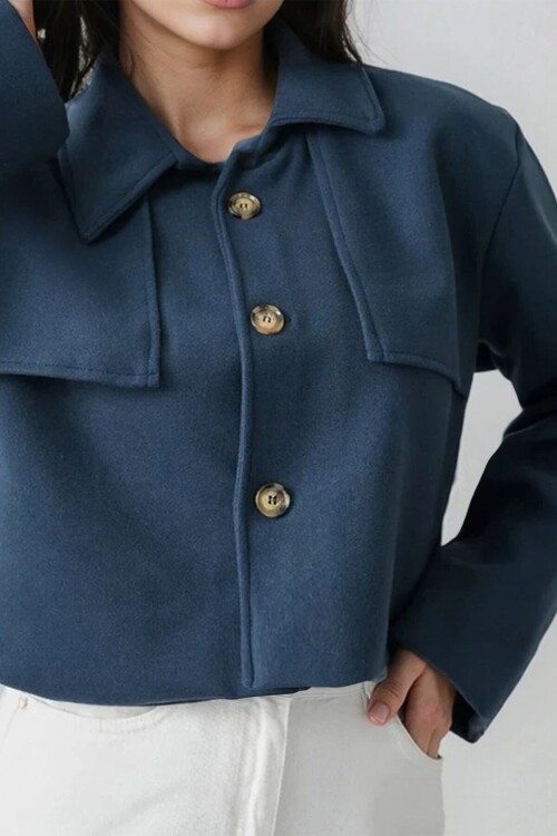 Gömlek Yaka Düğme kapamalı Kısa Kaşe Ceket