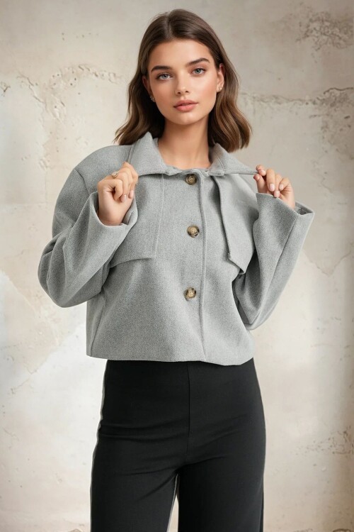 Gömlek Yaka Düğme kapamalı Kısa Kaşe Ceket