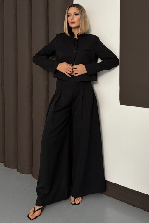 Hakim Yaka Blazer Ceket ve Pileli Palazzo Pantolon Takım