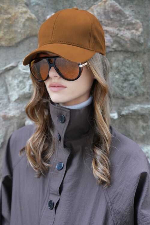 Kadife Dokulu Kavisli Siperlik Ayarlanabilir Şapka