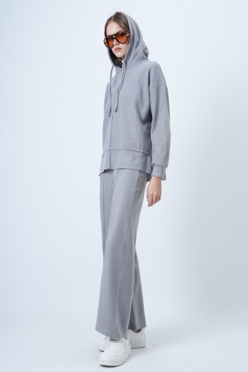 Kapüşonlu Önü Çımalı Sweatshirt Ve Beli Lastikli Palazzo Triko Takım