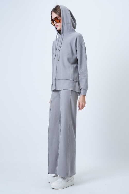 Kapüşonlu Önü Çımalı Sweatshirt Ve Beli Lastikli Palazzo Triko Takım