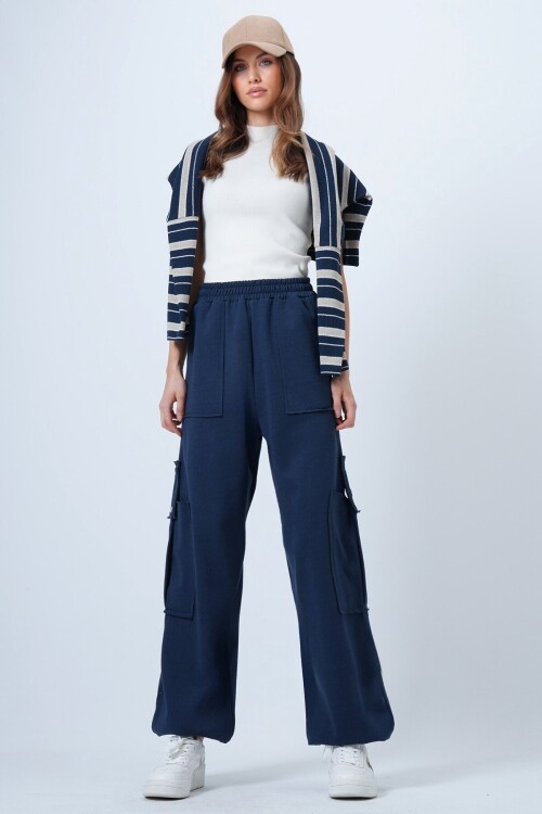 Kargo Cepli Dikiş Detaylı Pamuklu Jogger Pantolon