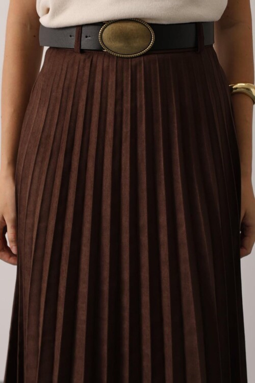 Kemer Detaylı Piliseli Midi Boy Süet  Etek