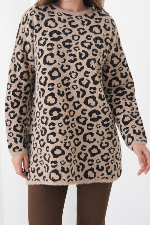 Leopar Desenli Bisiklet Yaka Yumoş Triko Kazak