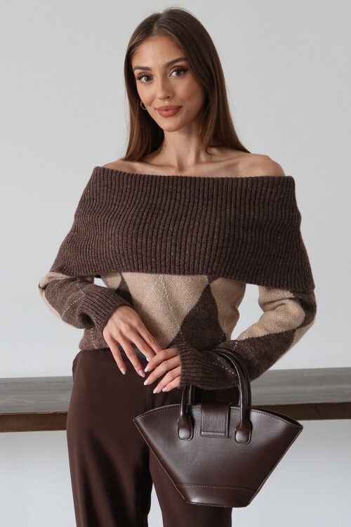 Madonna Yaka Desenli Triko Kazak