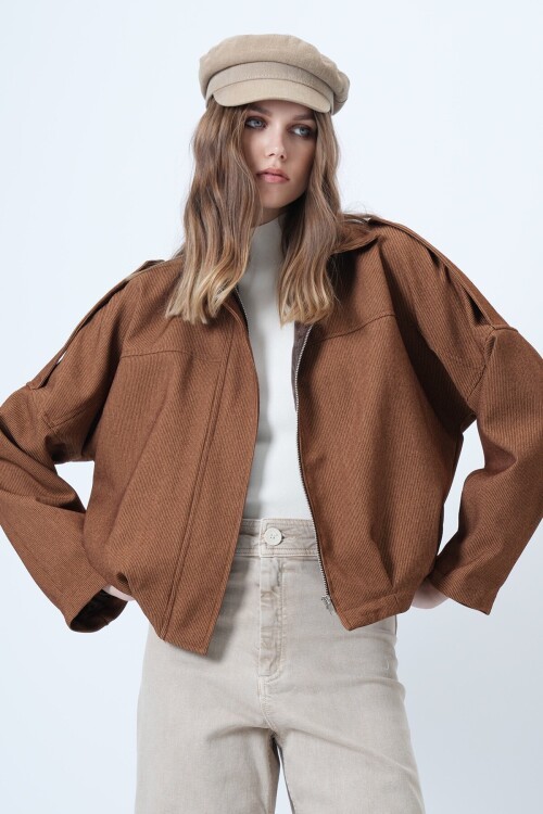 Omuz Apoletli İçi Astarlı Kadife  Bomber Ceket