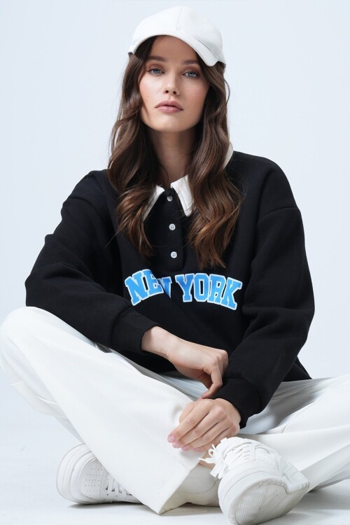 Polo Yaka Düğme DEtaylı Baskılı Oversize Sweatshirt