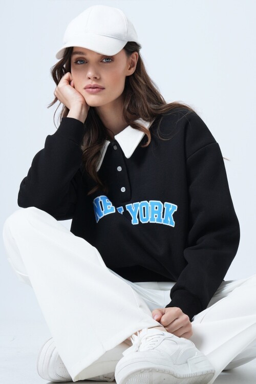 Polo Yaka Düğme DEtaylı Baskılı Oversize Sweatshirt