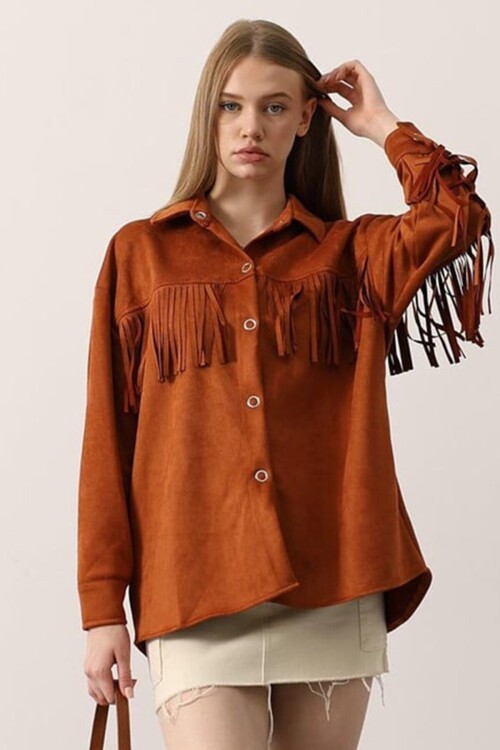 Püskül Detaylı Çıtçıt Kapamalı Gömlek