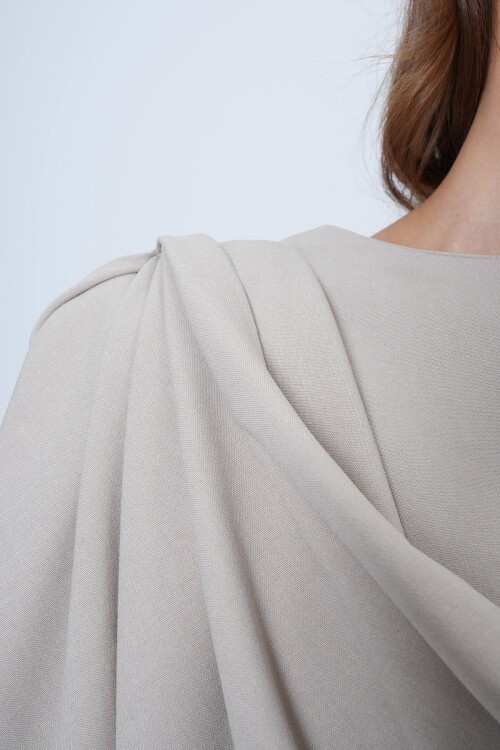 Şal Detaylı Geniş Manşet Bluz Çift Cepli Pantolon Takım