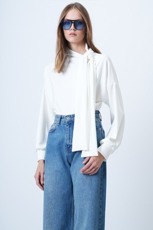 Şal Detaylı Regular Fit Modal Kumaş Bluz