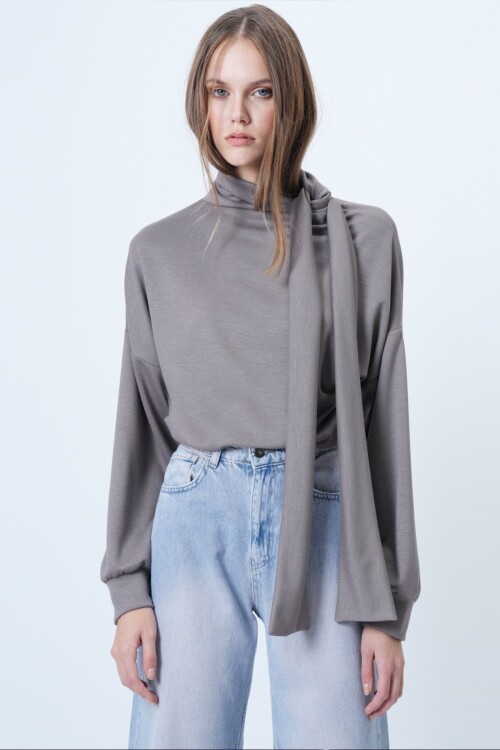 Şal Detaylı Regular Fit Modal Kumaş Bluz