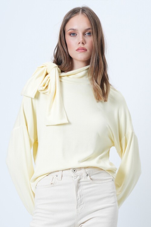 Şal Detaylı Regular Fit Modal Kumaş Bluz