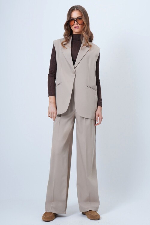 Tek Düğmeli Çift Cepli Astarlı Yelek Pantolon Takım