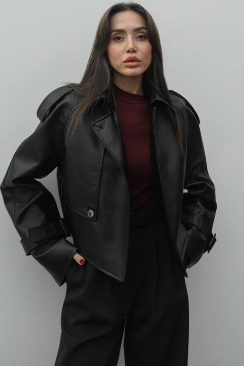 Toka Detaylı Oversize Suni Deri Ceket