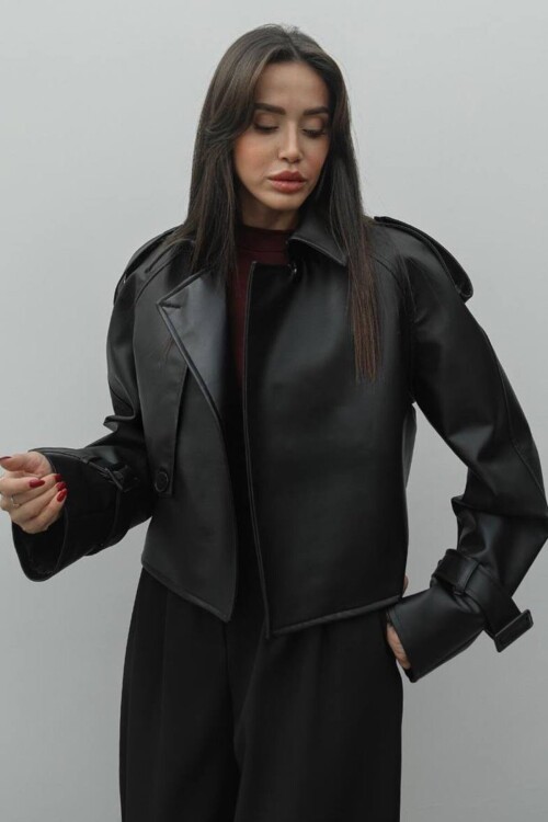 Toka Detaylı Oversize Suni Deri Ceket