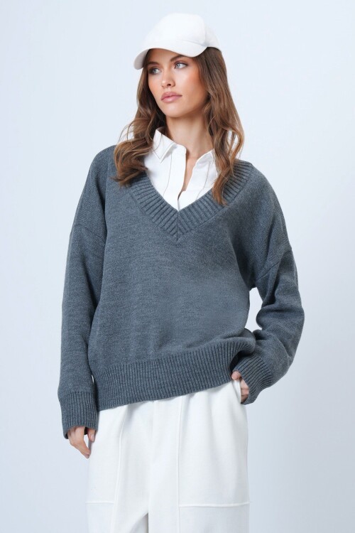 V Yaka Geniş Ribanalı Örgü Uzun Kollu Triko Kazak