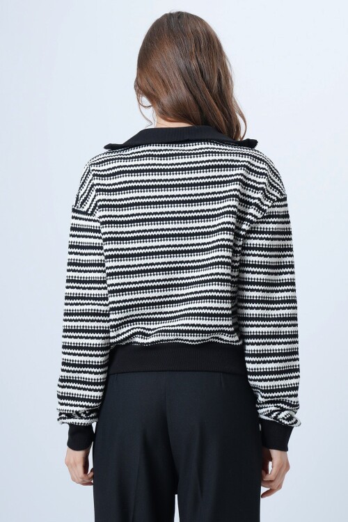 Yarım Fermuarlı Uzun Kollu Triko Kazak