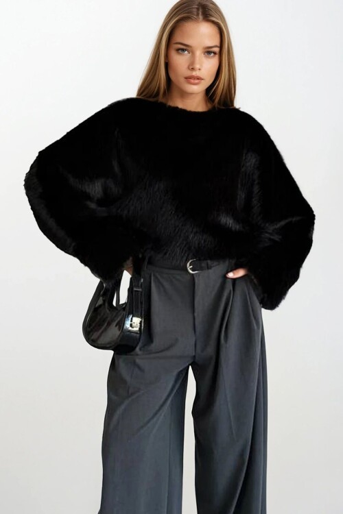 Yumuşak Dokulu Uzun Kollu Oversize Kürk Sweatshirt