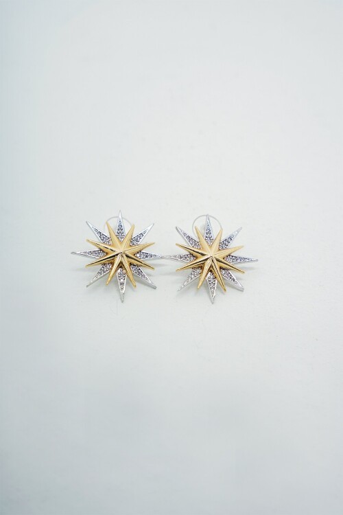 Zirkon Taşlı Kutup Yıldızı Tasarımlı Küpe