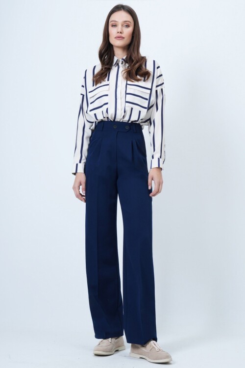 Beli Lastikli Düğme Kapamalı Çift Cepli Pantolon