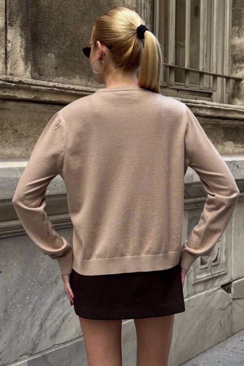 Bisiklet Yaka Düğmeli Triko Hırka