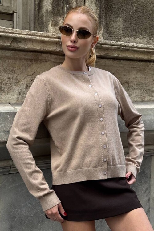 Bisiklet Yaka Düğmeli Triko Hırka