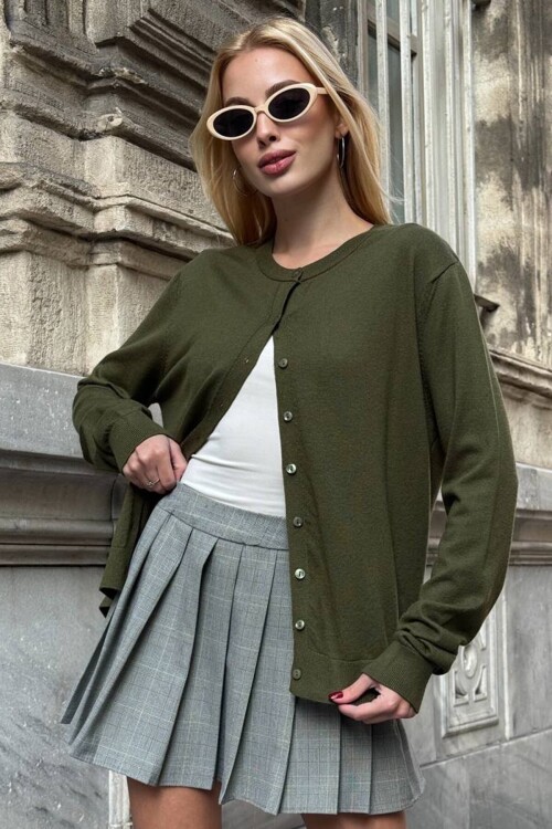 Bisiklet Yaka Düğmeli Triko Hırka