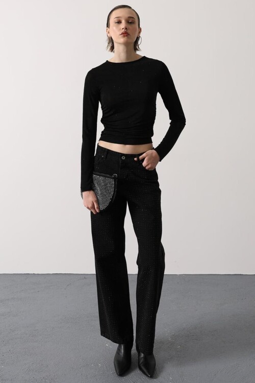 Bisiklet Yaka Taş İşlemeli Büzgülü Bluz