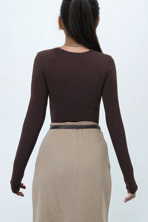 Bisiklet Yaka Tulumlu Alttan Çıtçıtlı Bluz