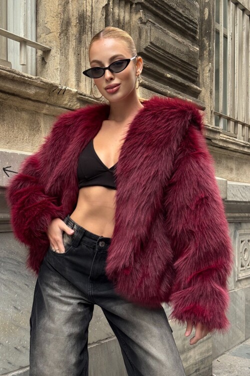 Çift Cepli Astarlı Kapüşonlu Kürk Ceket