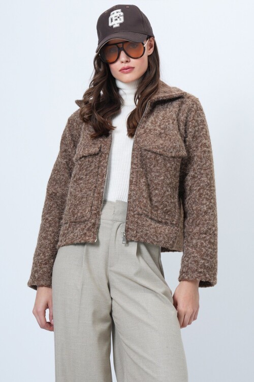 Çift Cepli Fermuar Kapamalı Buklet Ceket