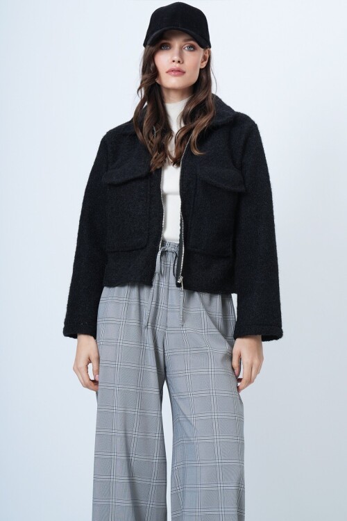 Çift Cepli Fermuar Kapamalı Buklet Ceket