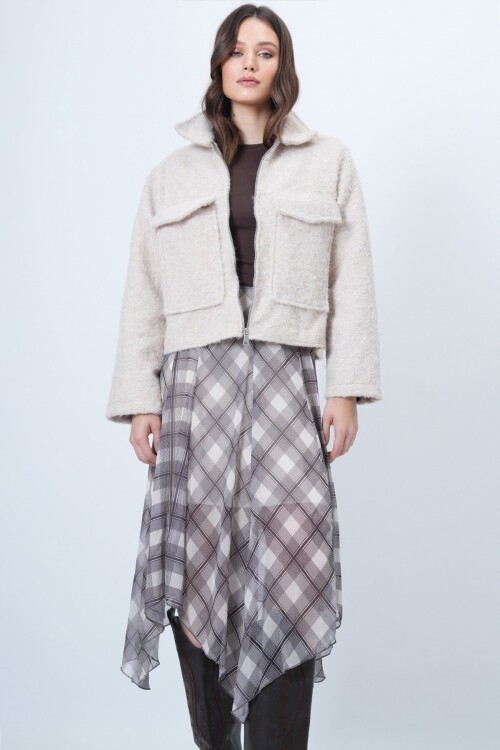 Çift Cepli Fermuar Kapamalı Buklet Ceket