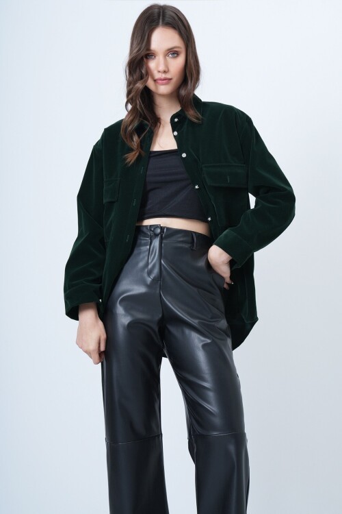 Çift Cepli Oversize Kadife Gömlek