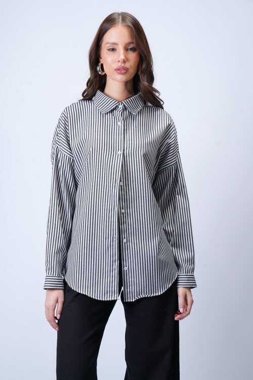 Siyah Çizgili Oversize Gömlek