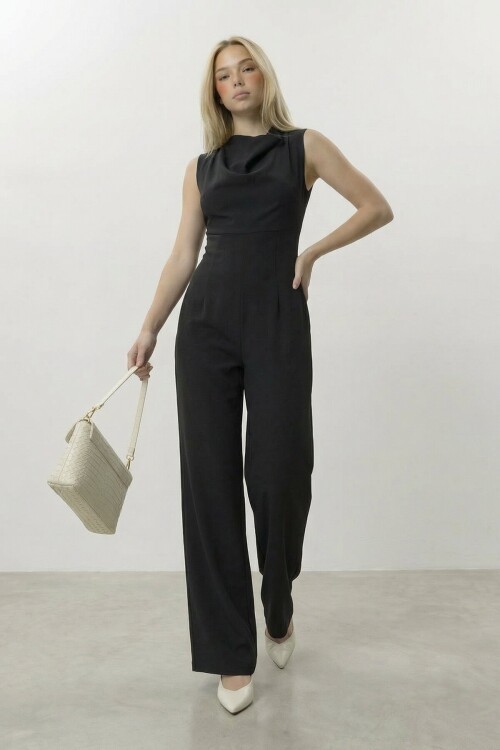 Degaje Yaka Kolsuz Bluz