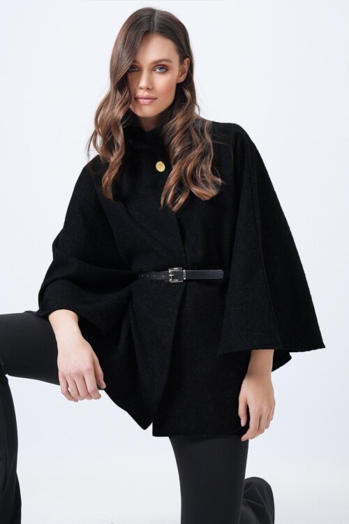 Dik Yaka Düğmeli Kemerli Panço