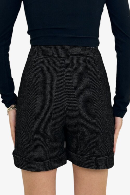 Duble Paça Çift Cepli Kışlık Kaşe Şort