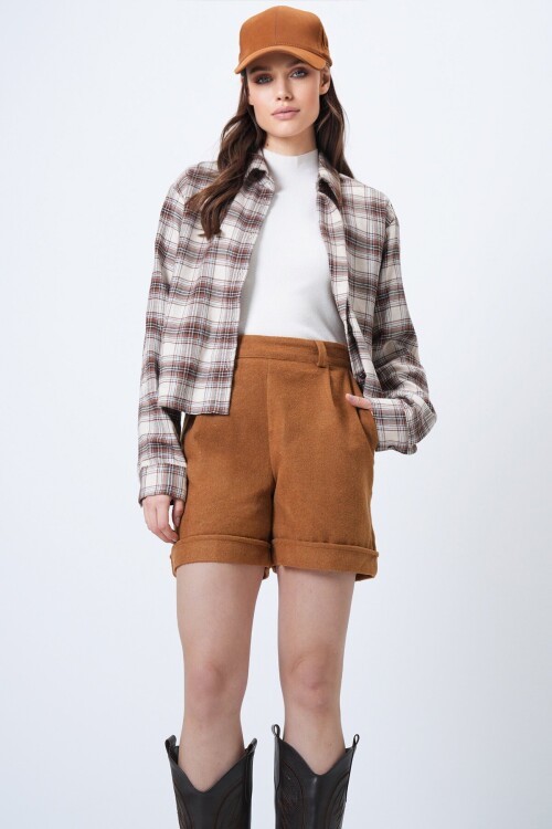 Duble Paça Çift Cepli Kışlık Kaşe Şort