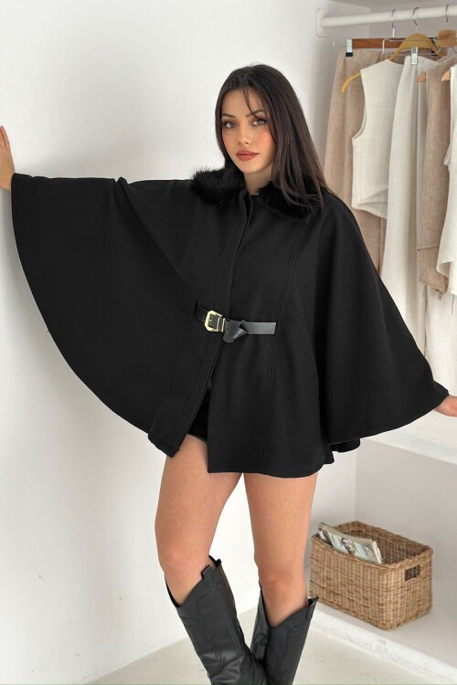 Düğmeli Kemer Detaylı Suni Kürk Yaka Panço