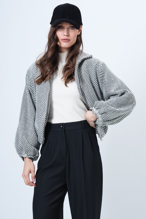 Fermuar Kapamalı Beli Lastikli Çift Cepli Bomber Kaşe Mont