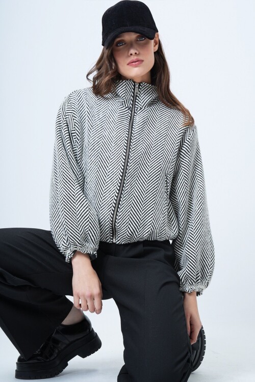 Fermuar Kapamalı Beli Lastikli Çift Cepli Bomber Kaşe Mont