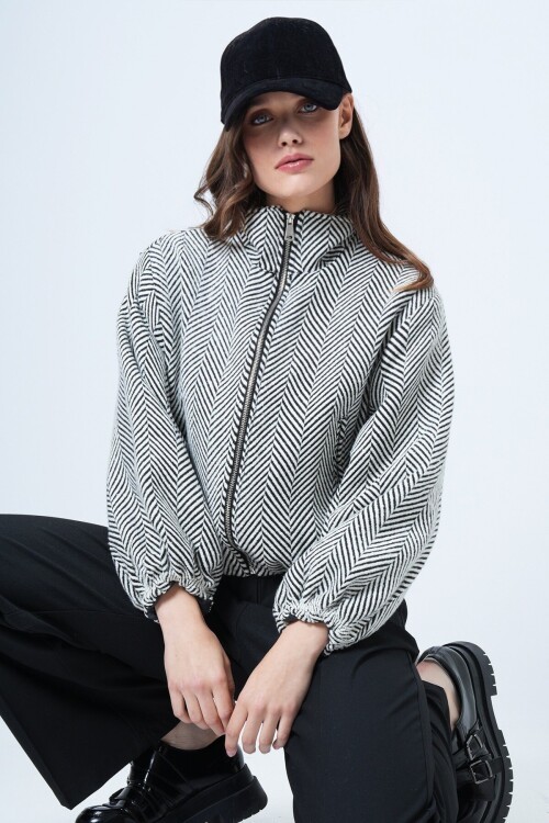 Fermuar Kapamalı Beli Lastikli Çift Cepli Bomber Kaşe Mont