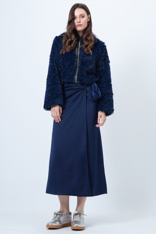 Fermuar Kapamalı Yandan Bağlamalı Midi Boy Etek